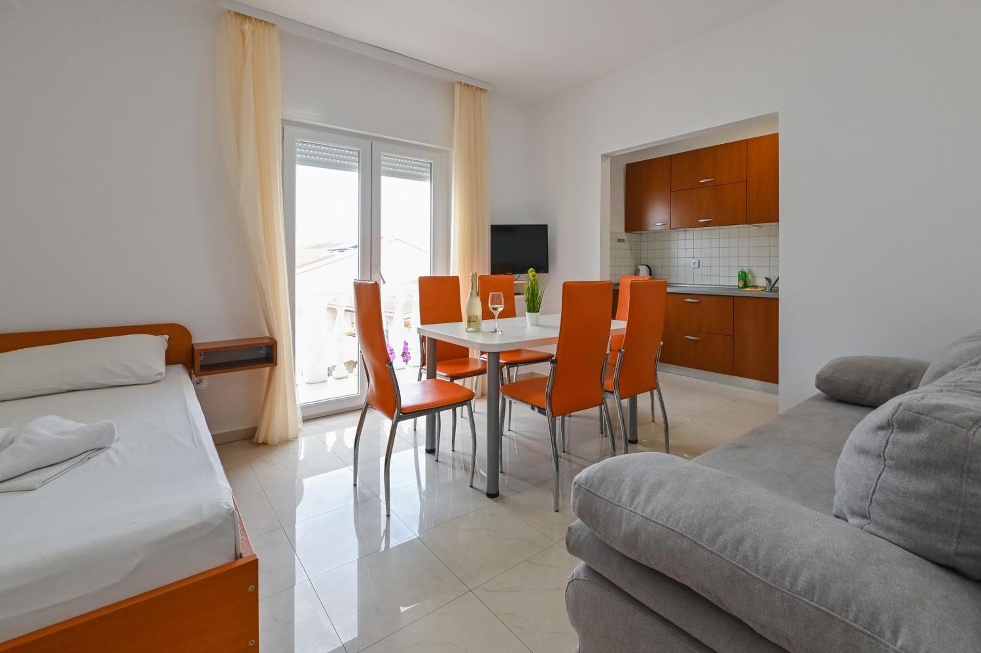 Seagull Pool Apartments & Studios Novalja Bagian luar foto
