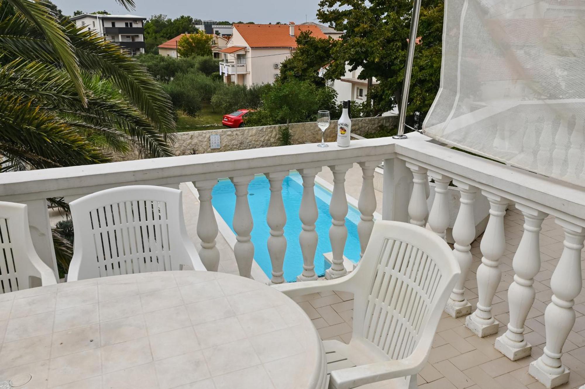 Seagull Pool Apartments & Studios Novalja Ruang foto