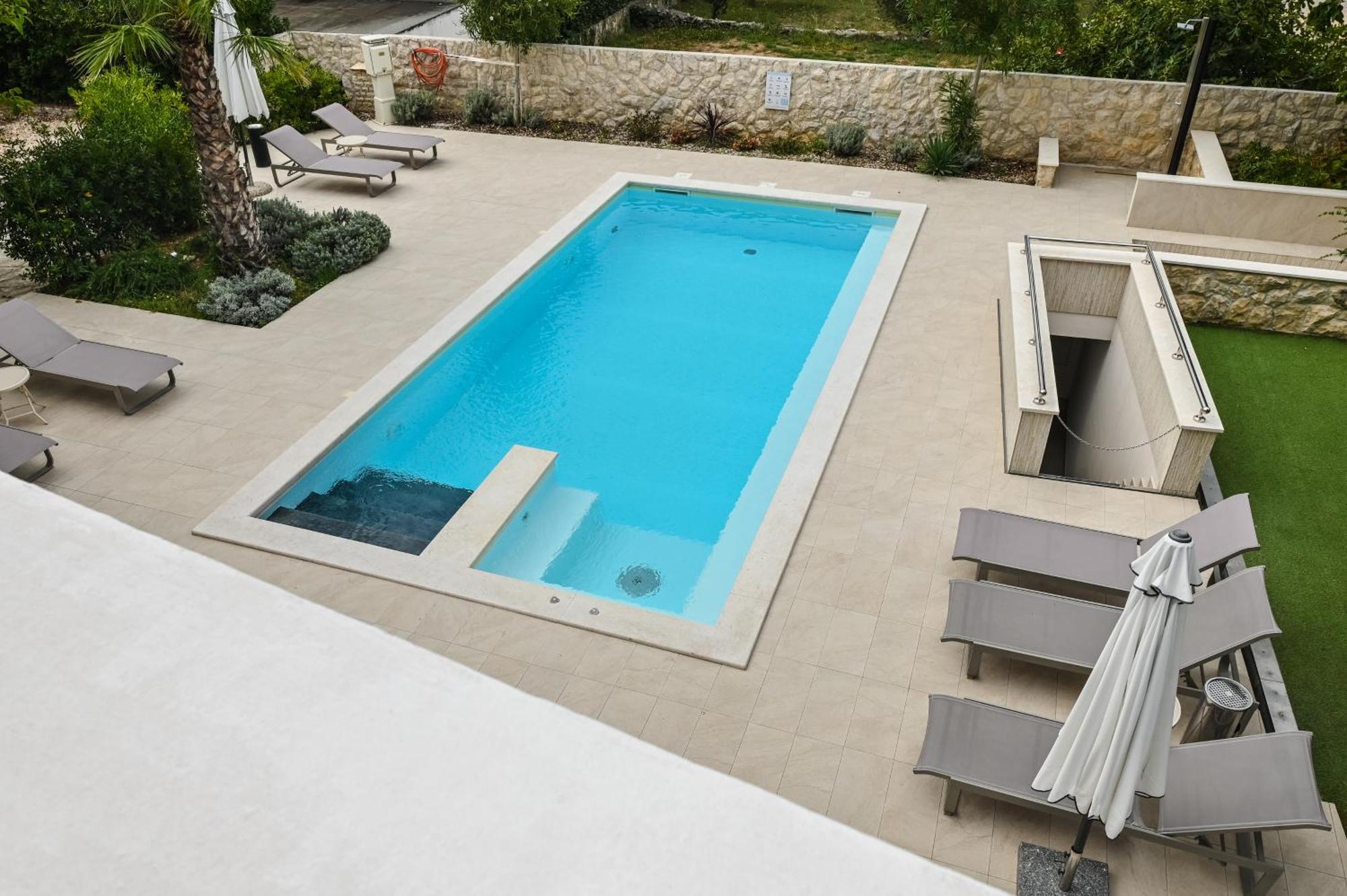 Seagull Pool Apartments & Studios Novalja Ruang foto